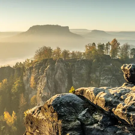 Rittergut Zeschnig, Ferienapartments Saechsische Schweiz * הונשטיין